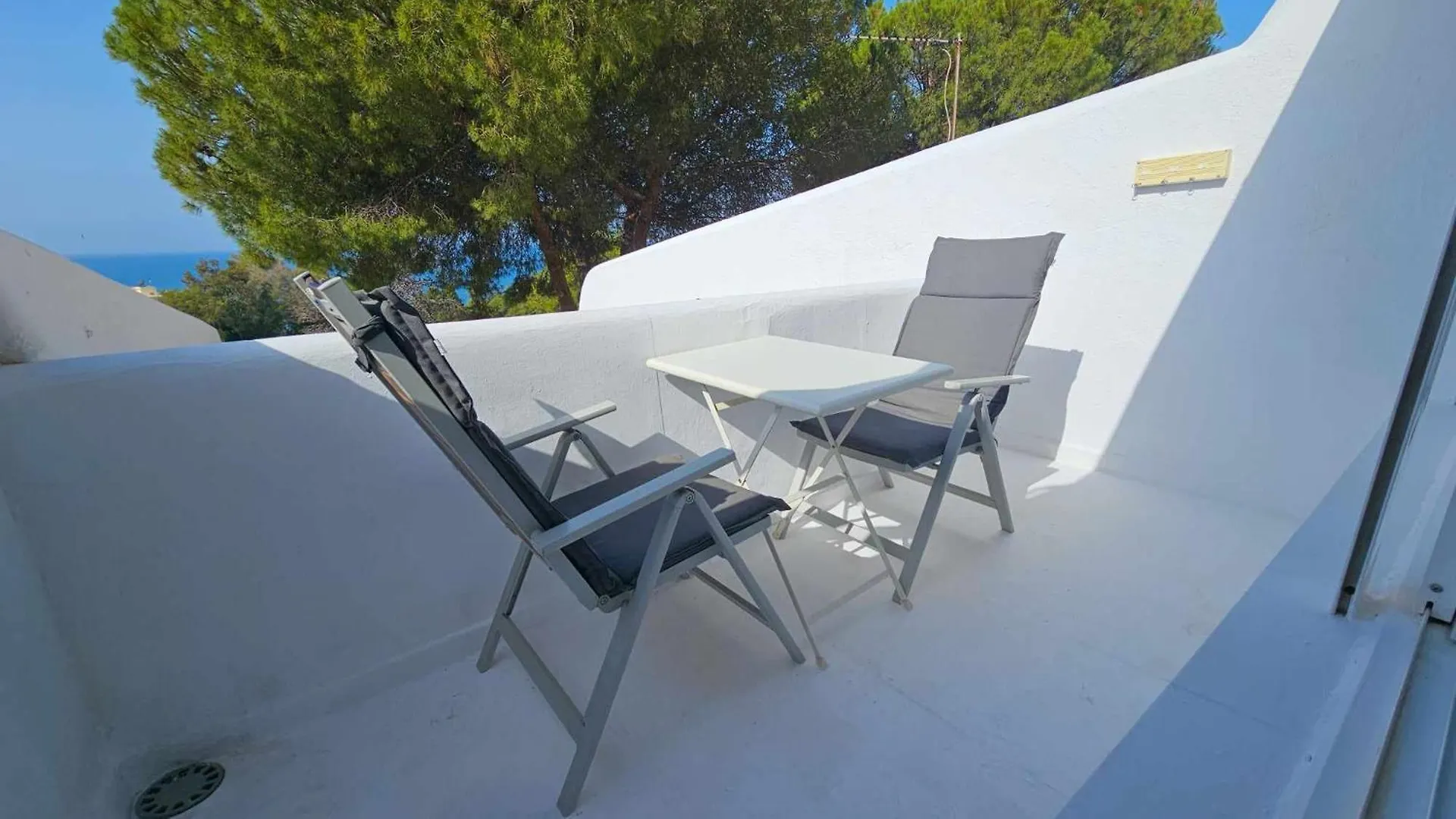 Duplex Con Bellas Vistas Al Mar, A Pasos De La Playa Estepona Spain