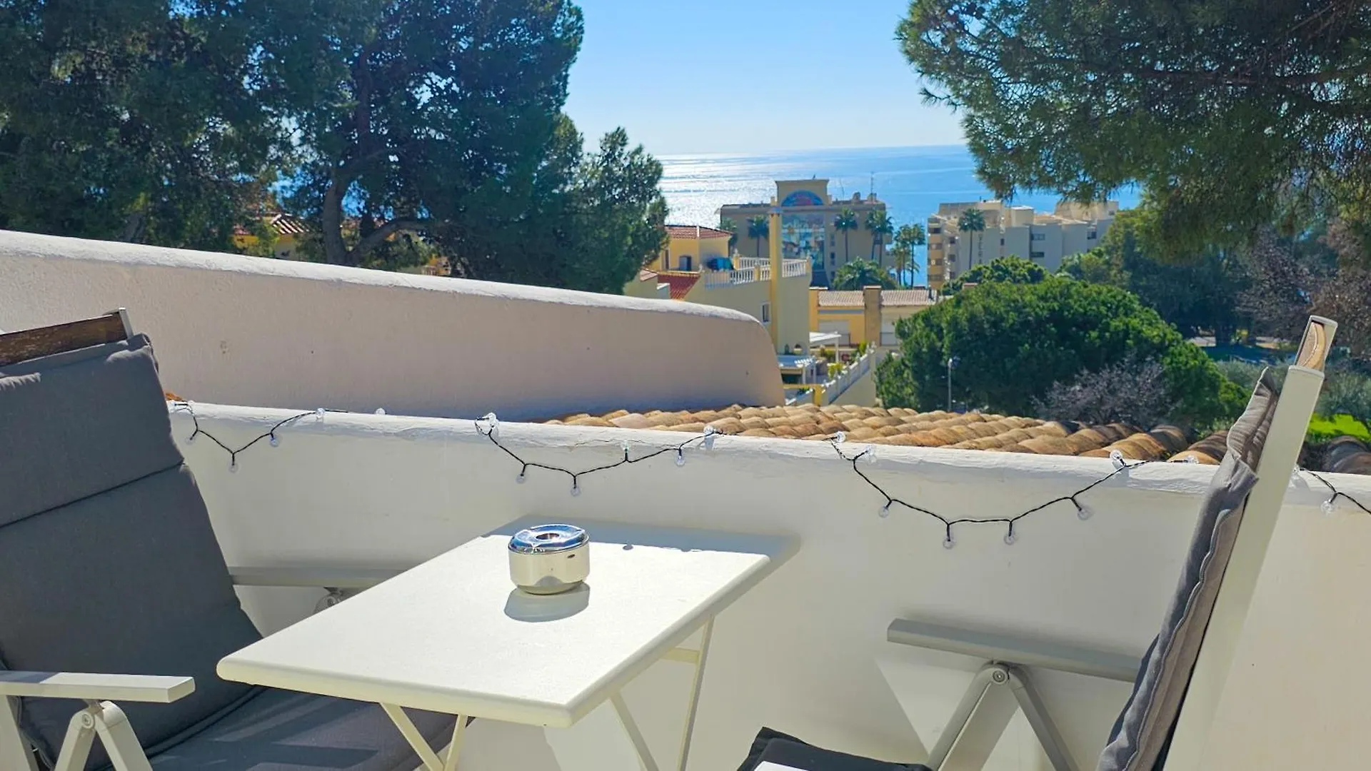 Duplex Con Bellas Vistas Al Mar, A Pasos De La Playa Estepona