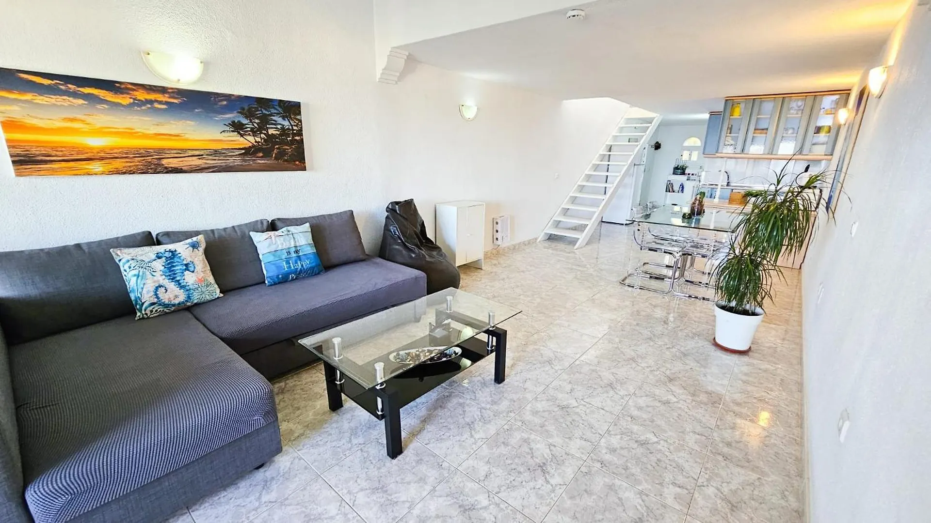 Duplex Con Bellas Vistas Al Mar, A Pasos De La Playa Estepona