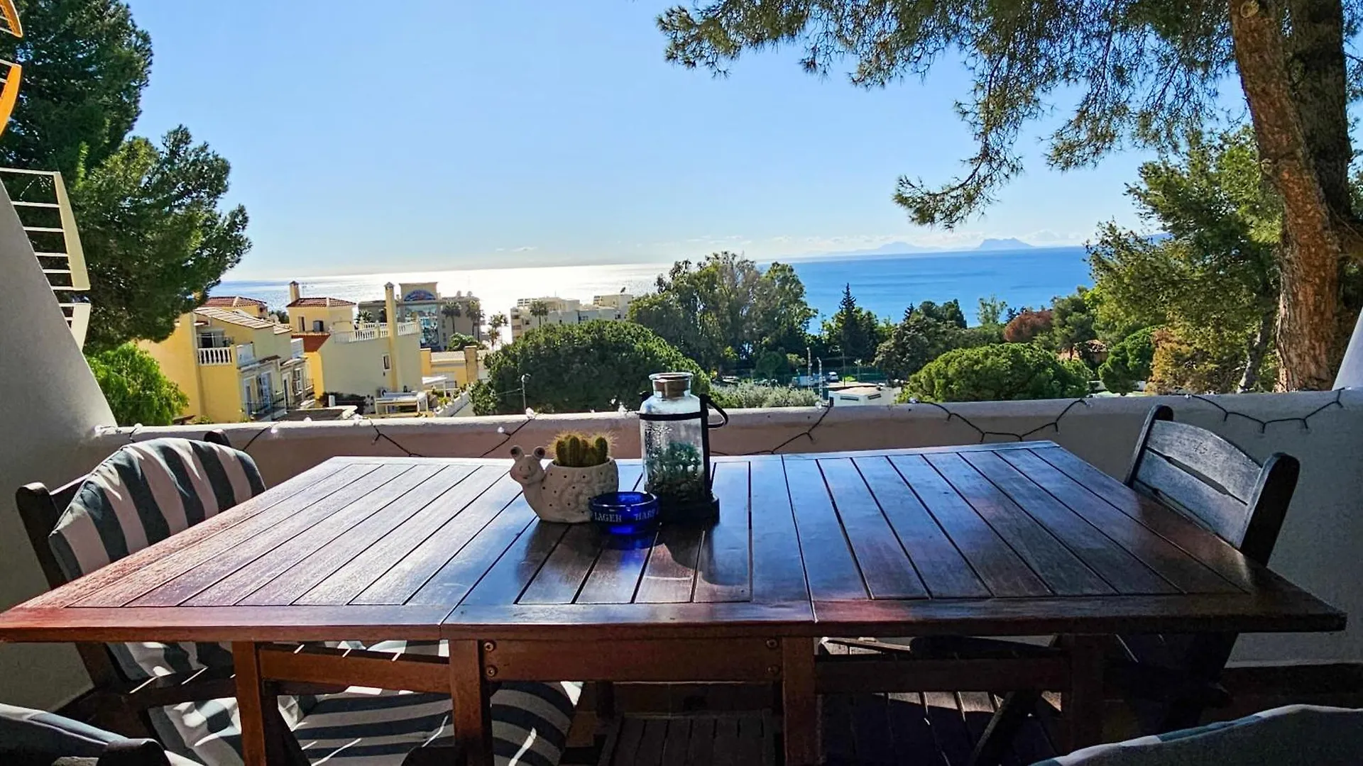 Duplex Con Bellas Vistas Al Mar, A Pasos De La Playa Estepona Apartment